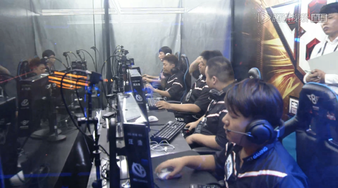 flameZ谈到 Vitality 的状态回归：“我们回到了常规状态”